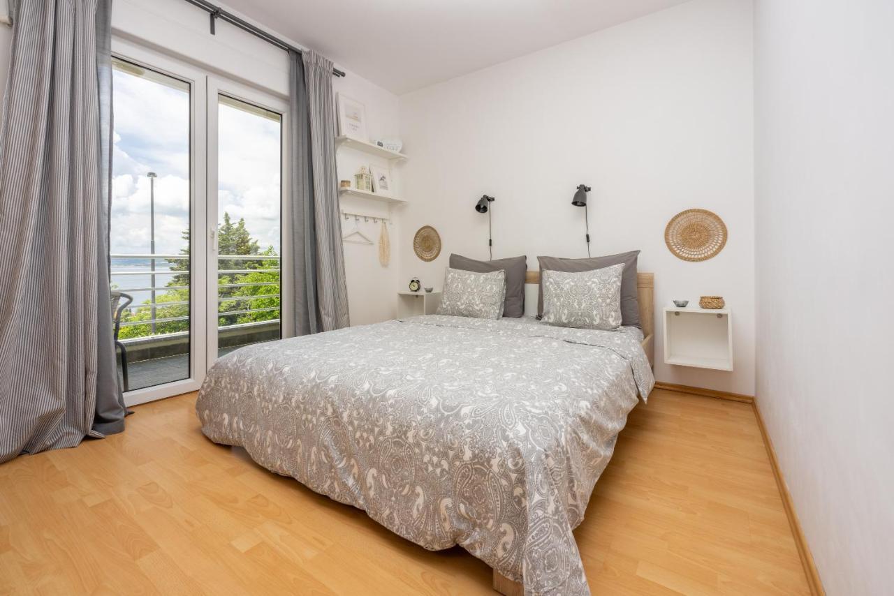 Apartments Claudia ツリクヴェニツァ エクステリア 写真