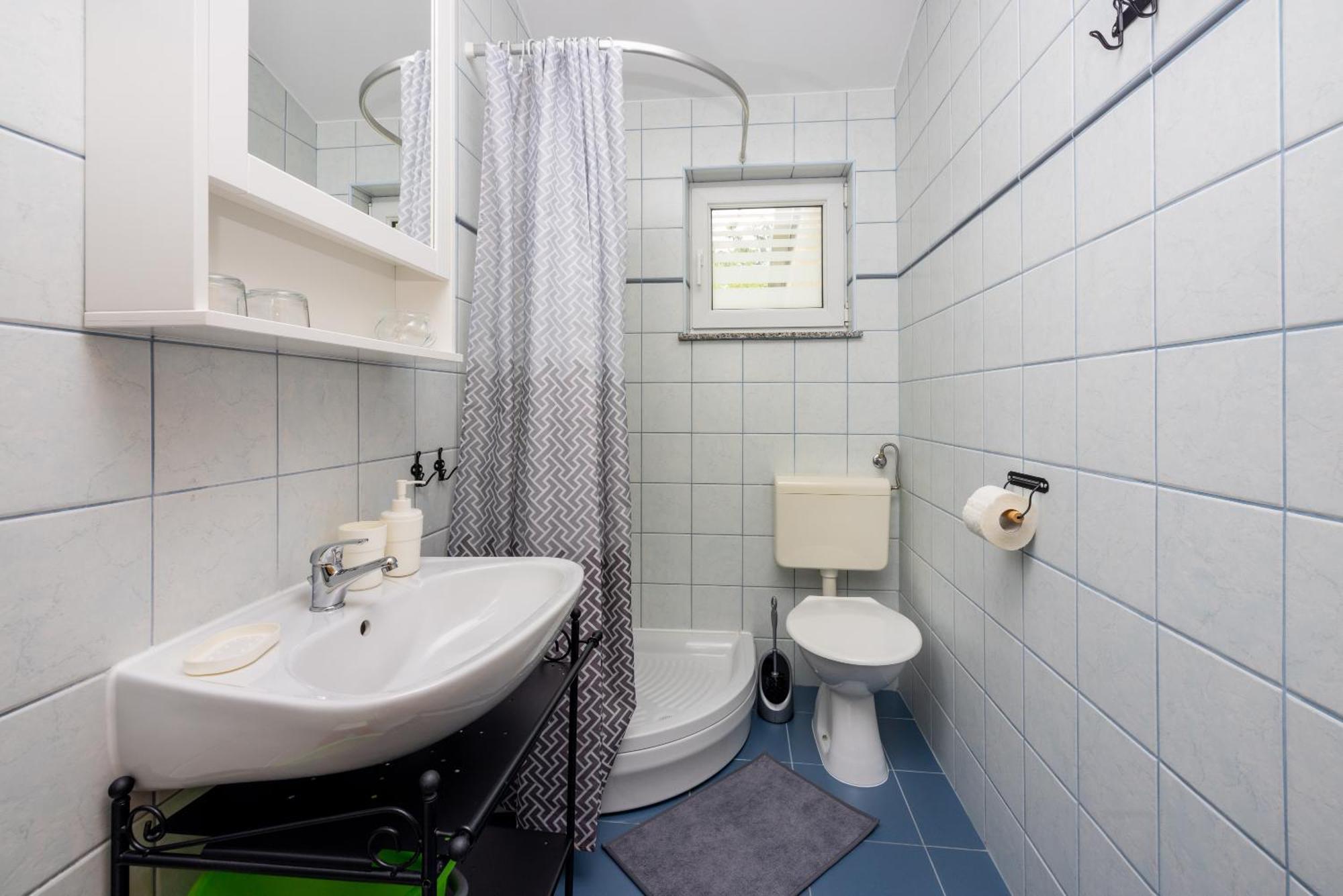 Apartments Claudia ツリクヴェニツァ エクステリア 写真