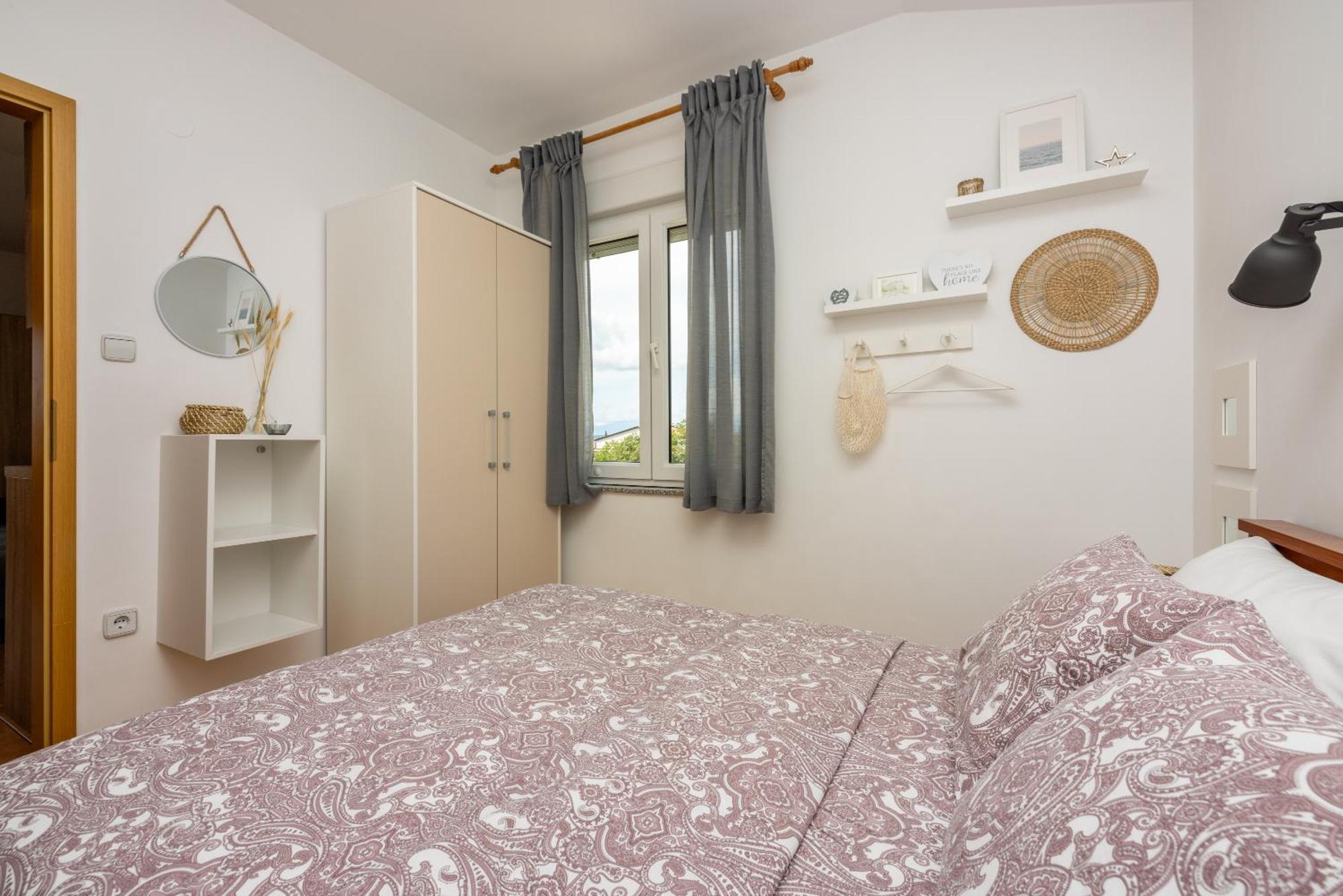 Apartments Claudia ツリクヴェニツァ エクステリア 写真