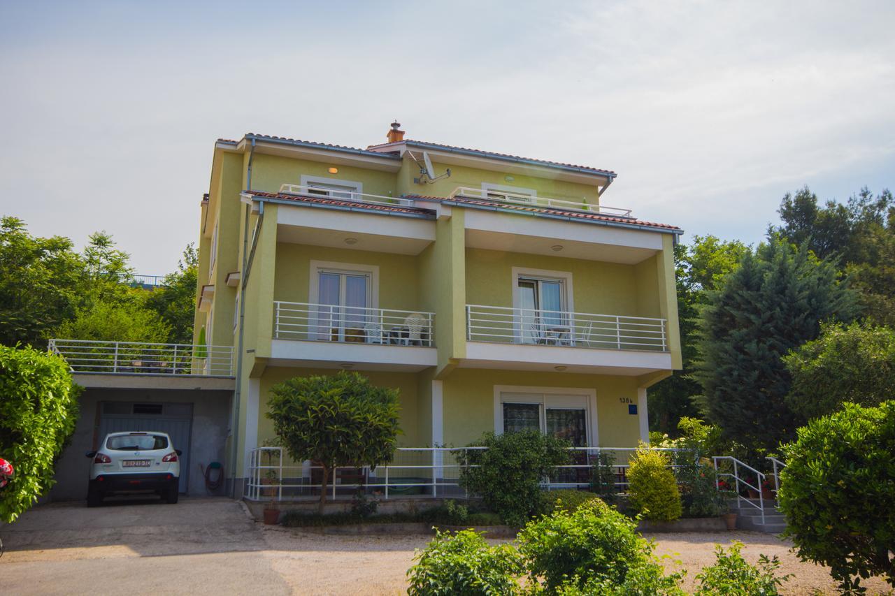Apartments Claudia ツリクヴェニツァ エクステリア 写真